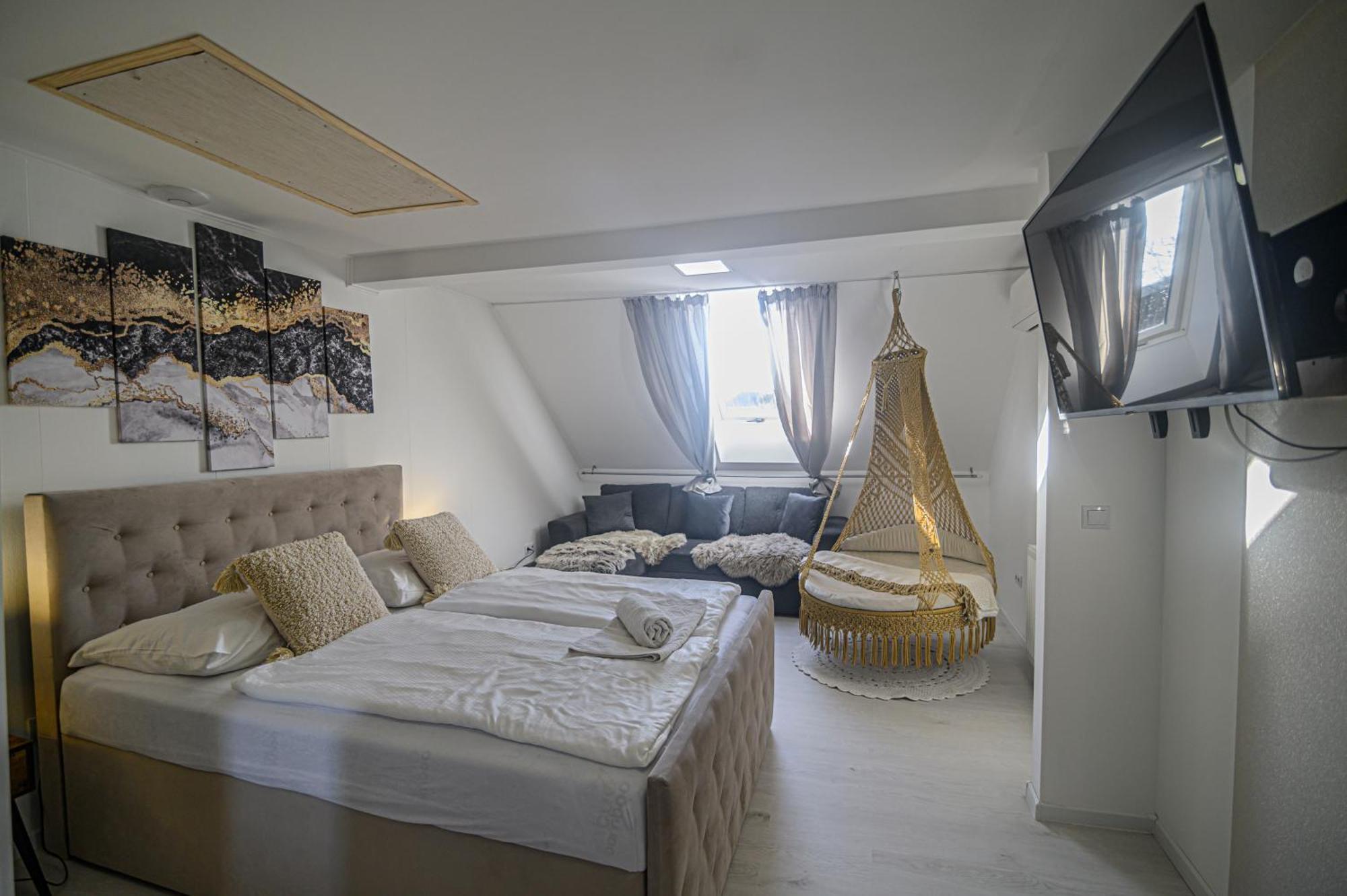 Sweet Life Wellness Apartments Эгерсалок Экстерьер фото