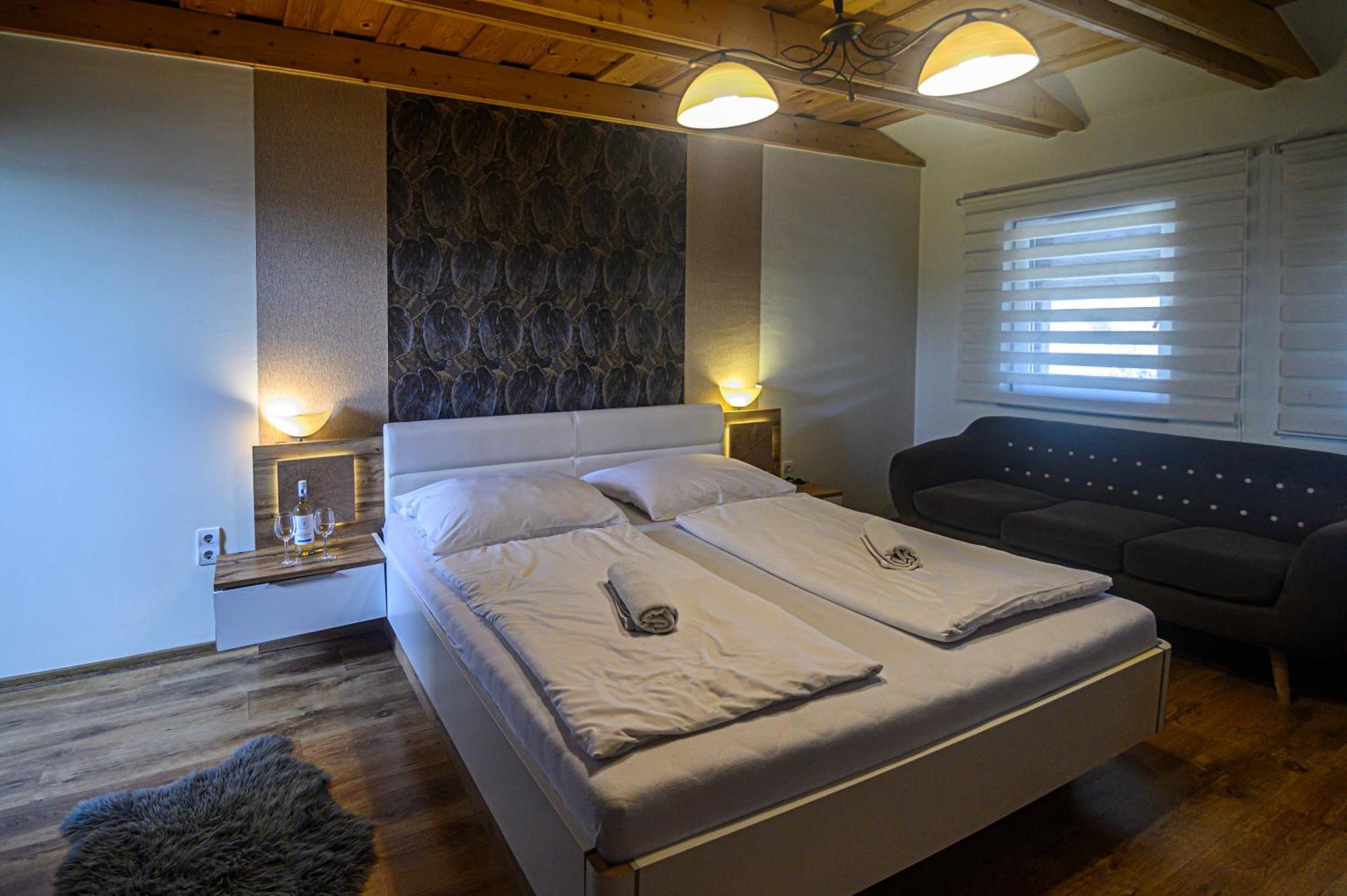 Sweet Life Wellness Apartments Эгерсалок Экстерьер фото